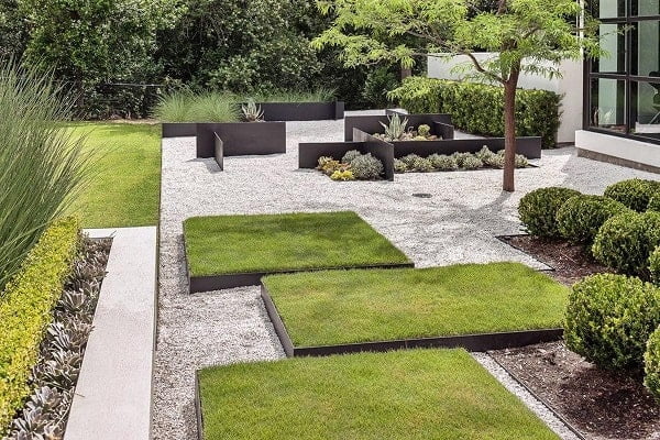 Landscaping Design Style Trends 2021