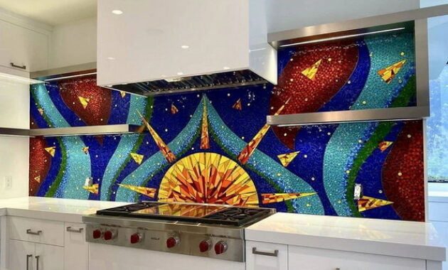 Latest Apron Trends for Kitchen Design 2022